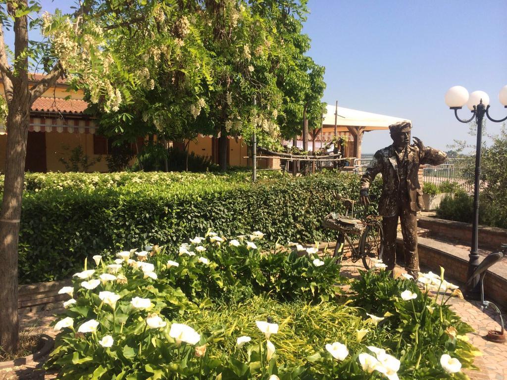 فيلا Agriturismo 7 Colonne بيرتينورو المظهر الخارجي الصورة